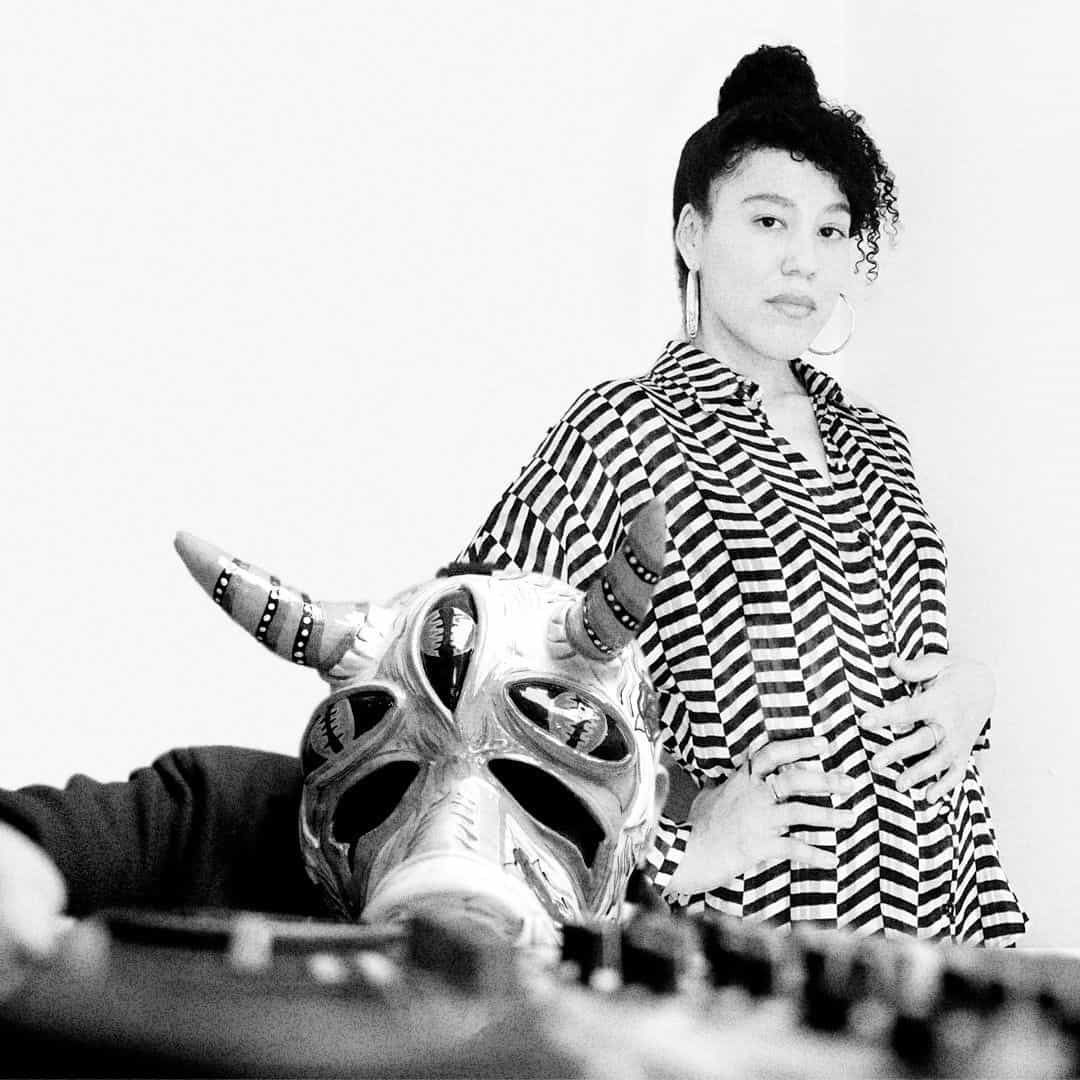 we here: aquí invites Vudufa