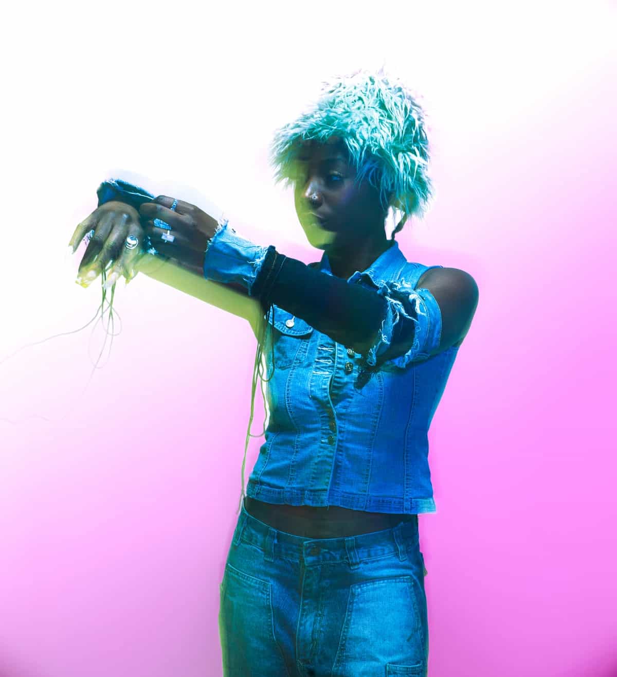 Kofii Pauze Radio invites Hanaby