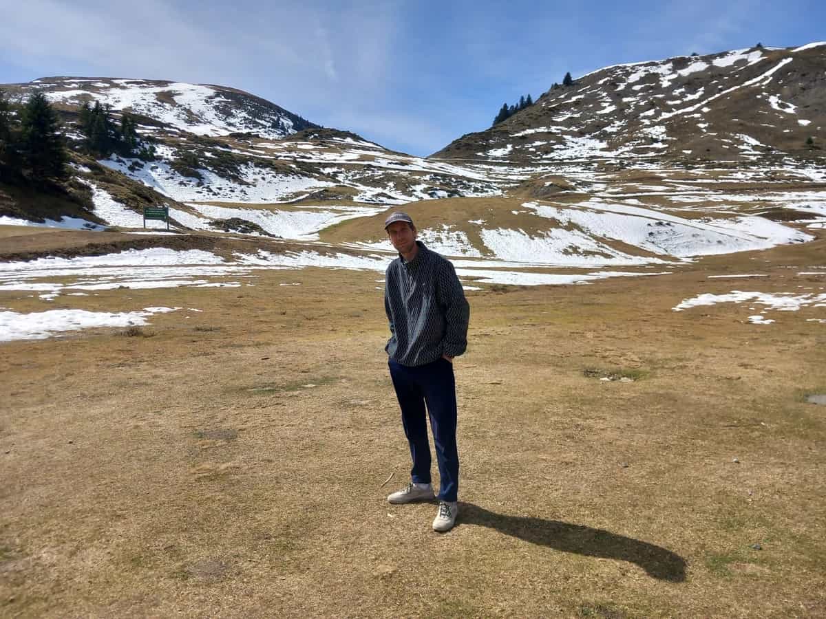 Kofii Pauze Radio invites Kaval