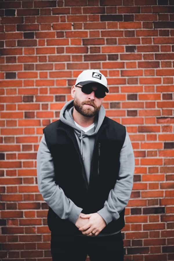 Dogzout & Friends invites RICHTANNER