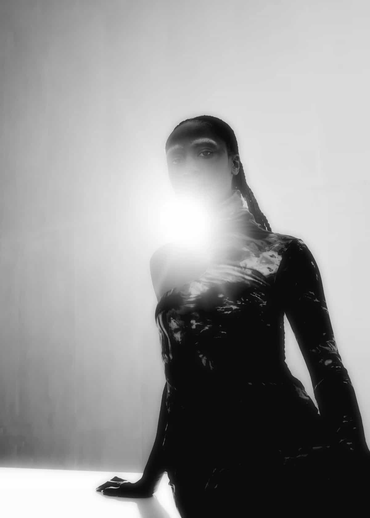 Oroko Radio Cosmos Pop Up: Le Guess Who?