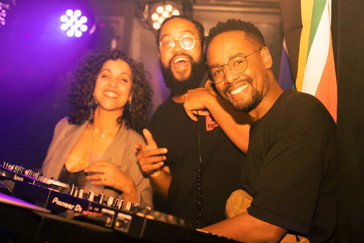 |D/A\W/A\ collective