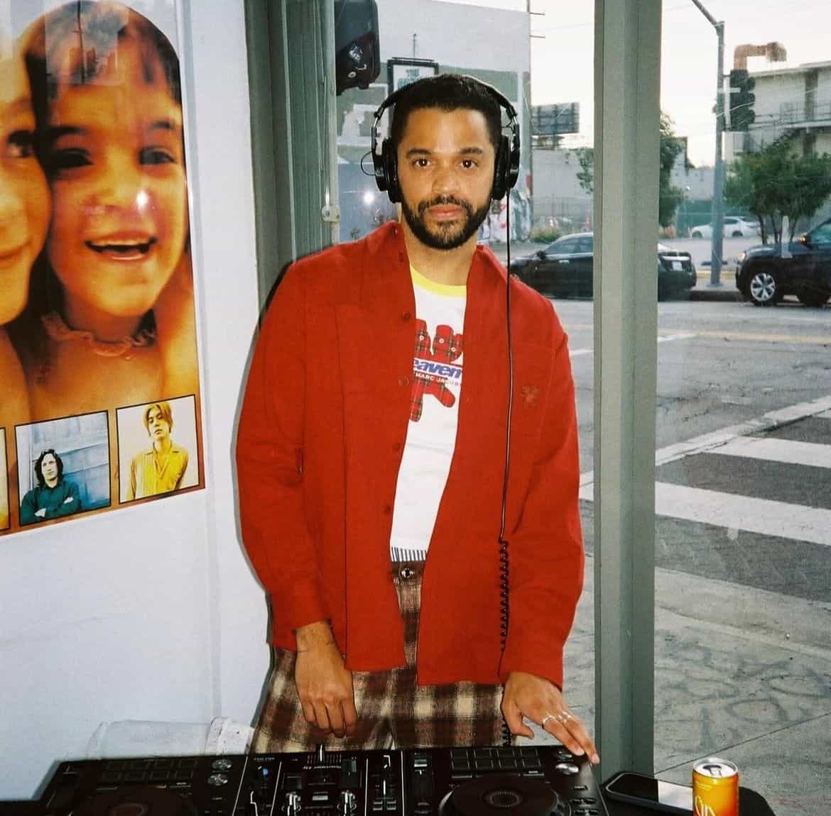 NOIR NOISE invites Oscar Nñ