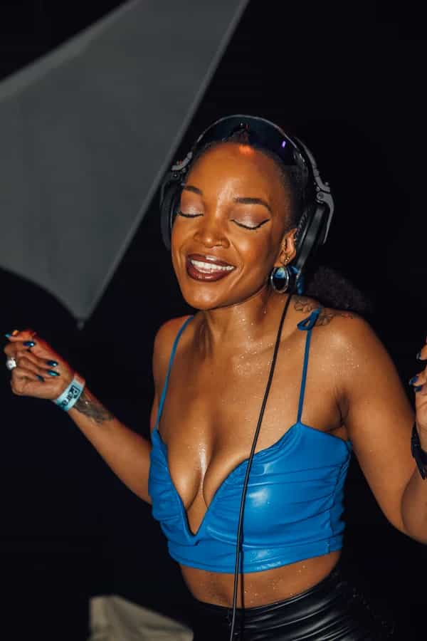 Ka Lerato La Love invites Anele